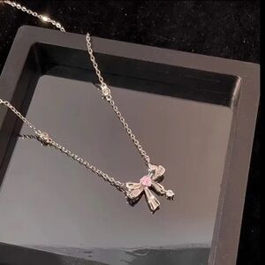 Elegant Sweetheart Bow Pendant Necklace with Rhinestone Accents for Women